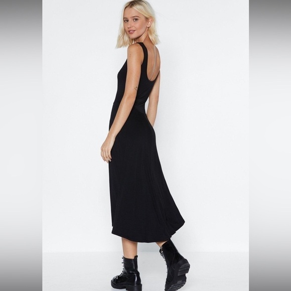 NastyGal It Don’t Mean A Thing Midi Dress In Black Size 2 - Picture 3 of 12